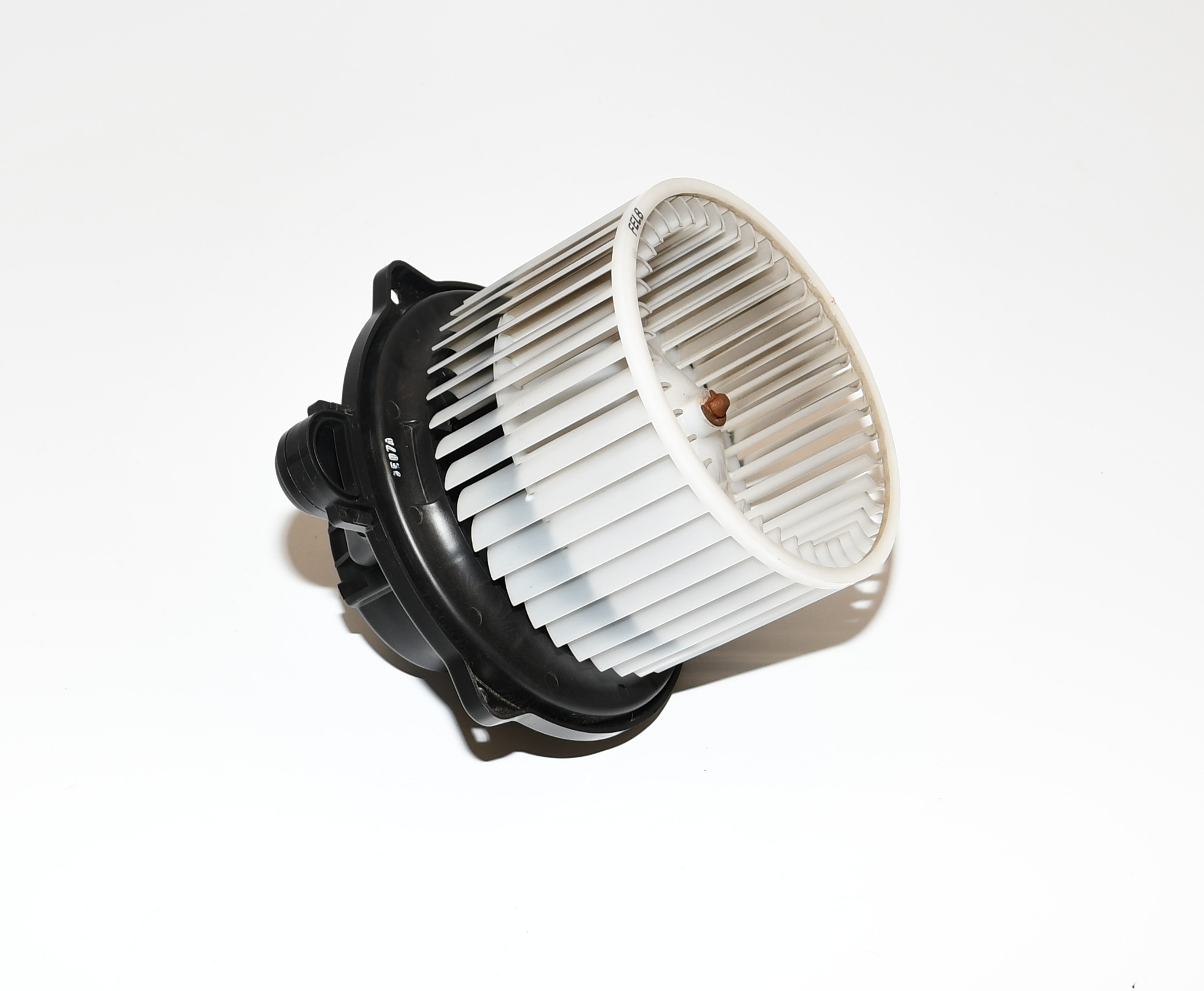 Chauffage ventilateur ventilateur moteur ventilation chauffage F00S33F023 i30 CW break orig. 