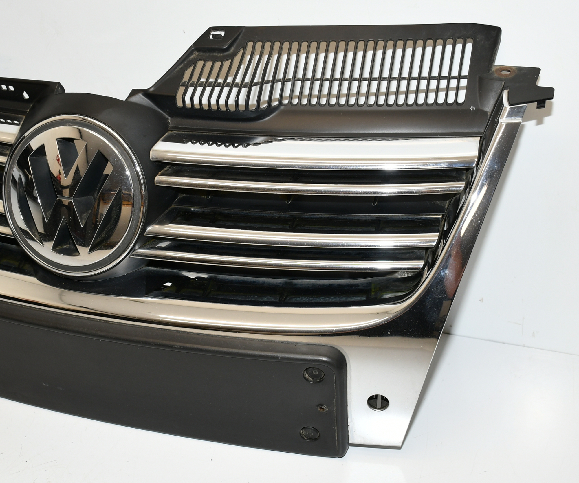 Kühlergrill Frontgrill  1K5853651 2ZZ CHROM Golf V 5 Variant Original VW 