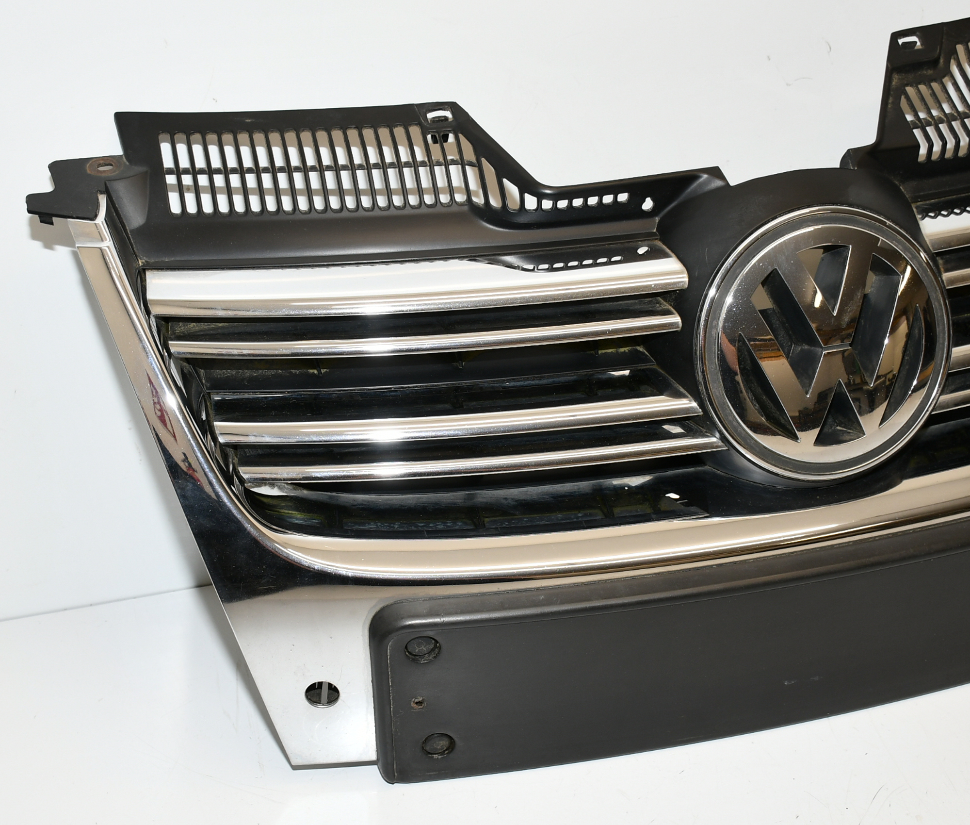 Kühlergrill Frontgrill  1K5853651 2ZZ CHROM Golf V 5 Variant Original VW 