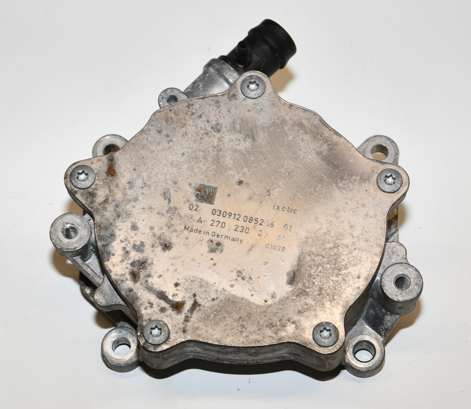 Unterdruckpumpe Vakumpumpe   A2702300365 B180 W246 Original Mercedes Benz 