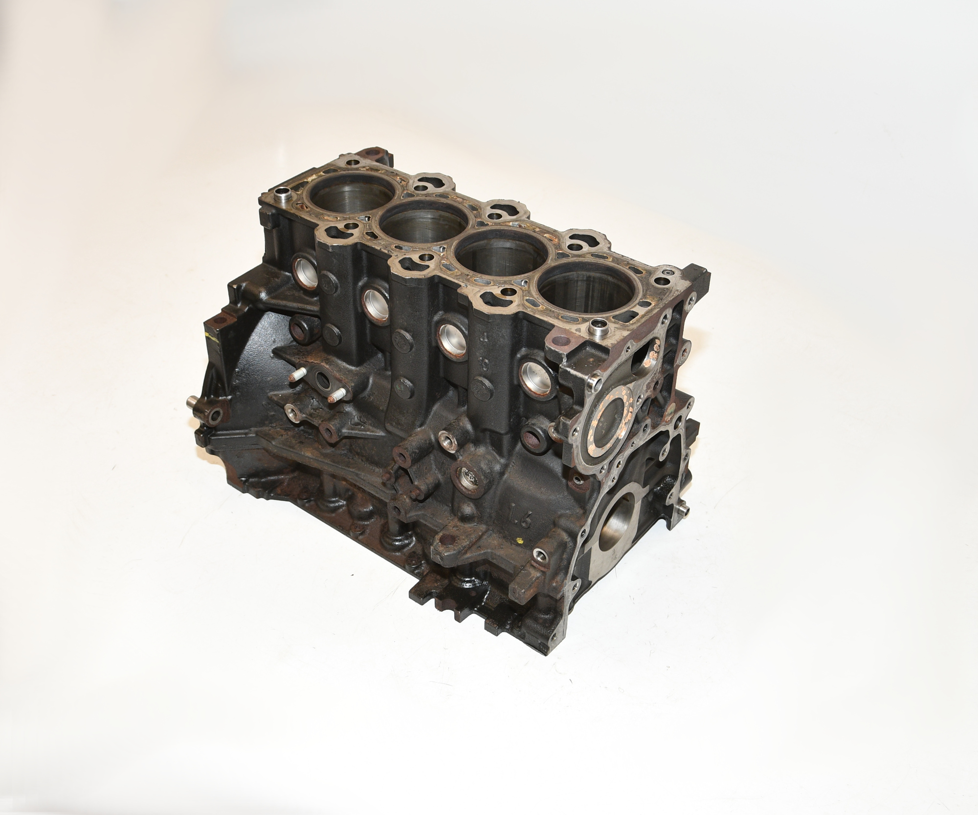 Kurbelgehäuse Motorblock  Z46122AZ 00 R87E i30 FD 1.6 85KW D4FB Original 