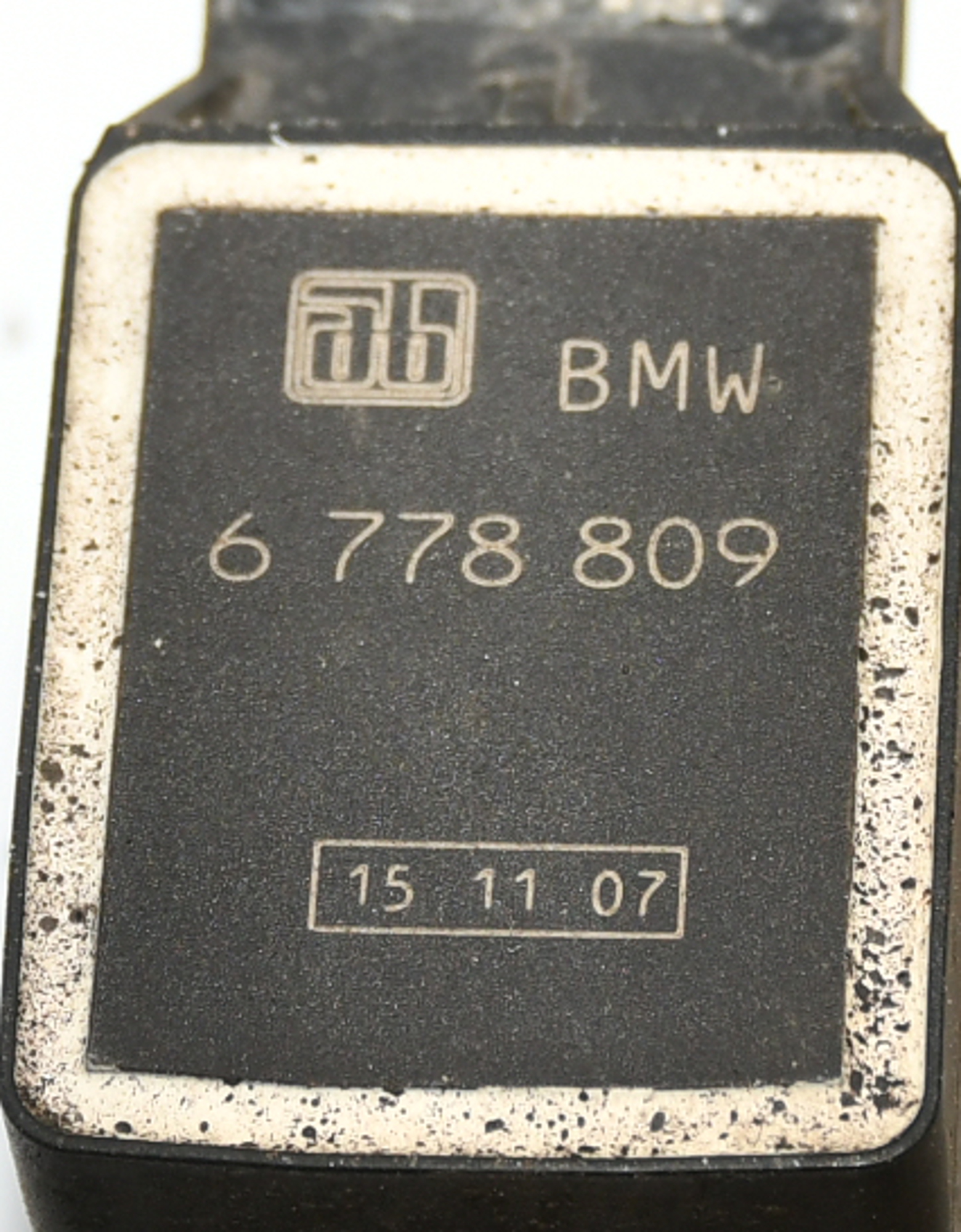 Niveausensor mit Gestänge Links 6778809 E81 Original BMW 
